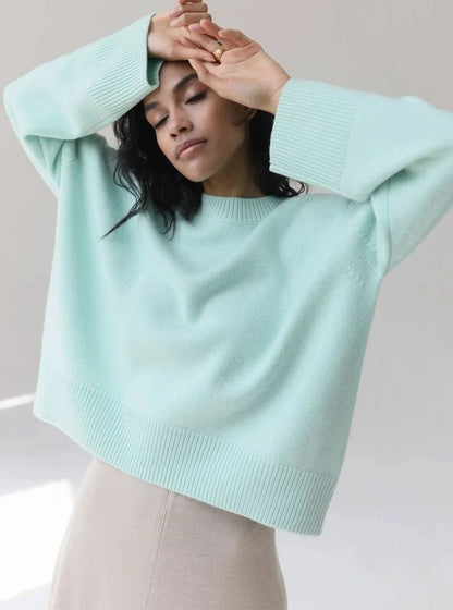 Oversized fijngebreide damestrui met ronde hals en lange mouwen
