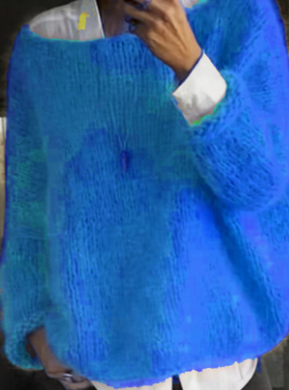 Oversized pluizige gebreide damestrui met lange mouwen