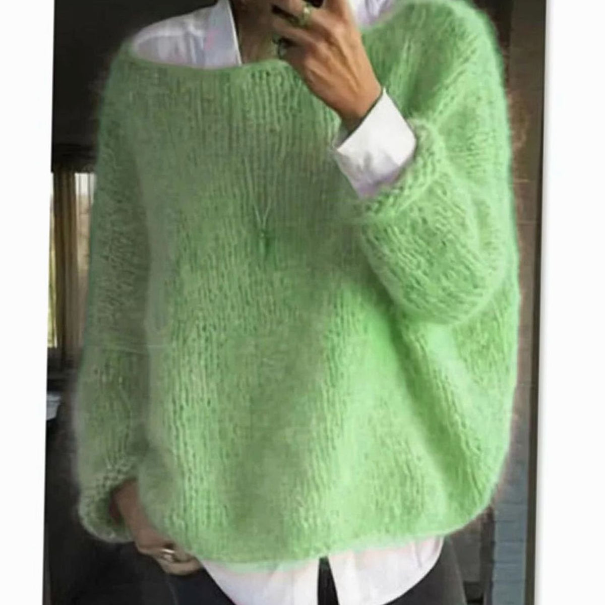 Oversized pluizige gebreide damestrui met lange mouwen