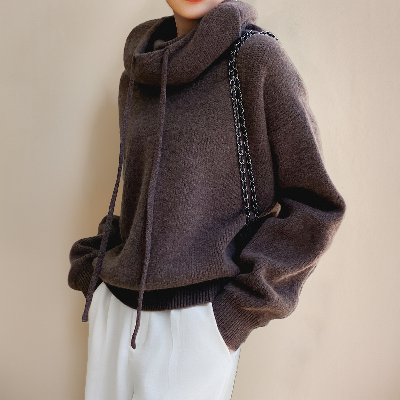 Paige | Gebreide hoodie met kolkraag en relaxed fit voor dames