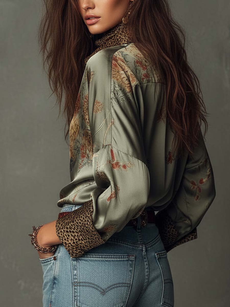 Satijnachtige damesblouse met print