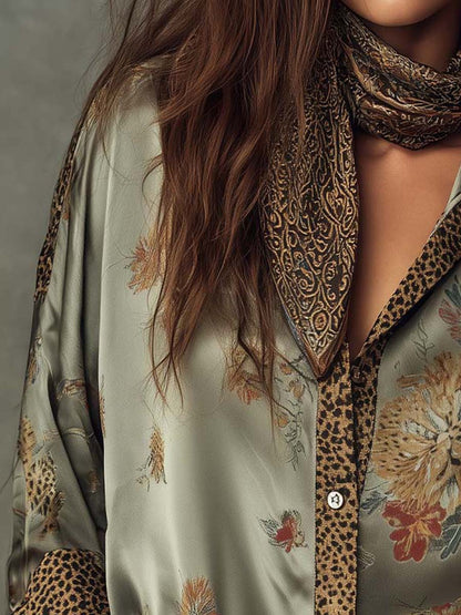 Satijnachtige damesblouse met print