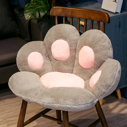 Schattig kawaii zitkussen in pootvorm in pastelkleuren