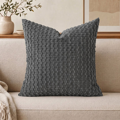 Sierkussen van chenille met structuur en verhoogd noppenpatroon