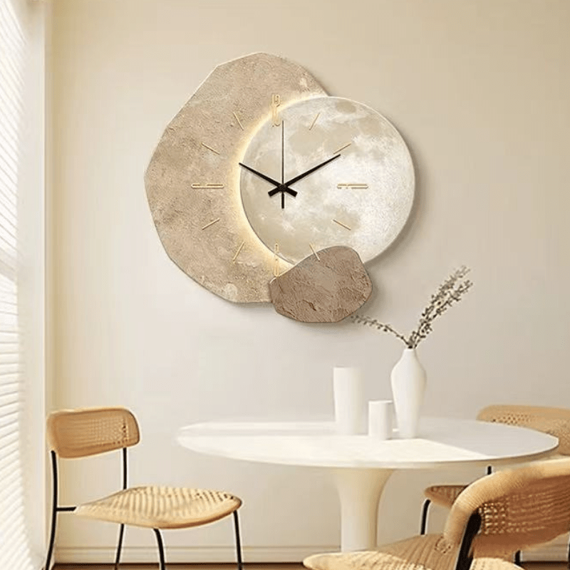 Stijlvolle Scandinavische wandklok met stil uurwerk