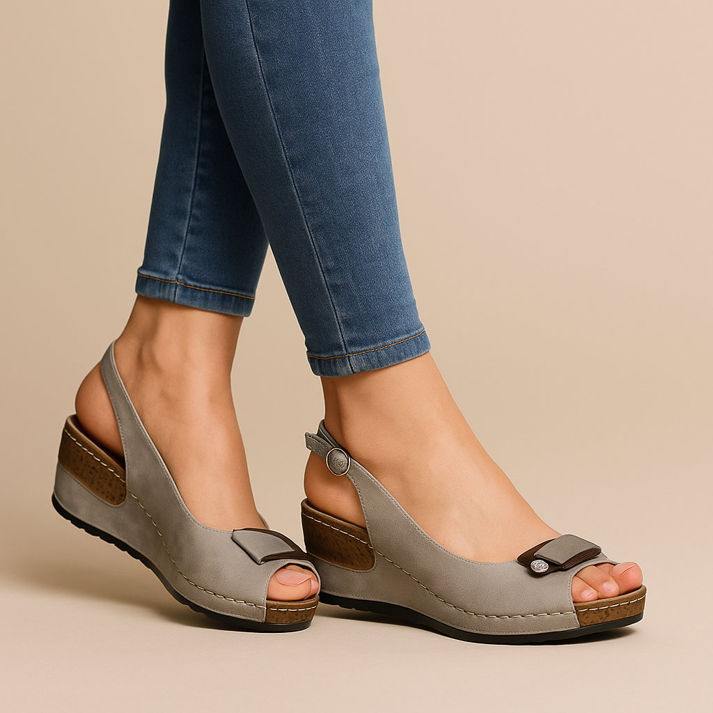 Image of Suzanne | Dames Peep Toe Sleehak Sandalen
