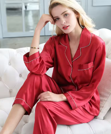 Tweedelige damespyjama met losvallend model