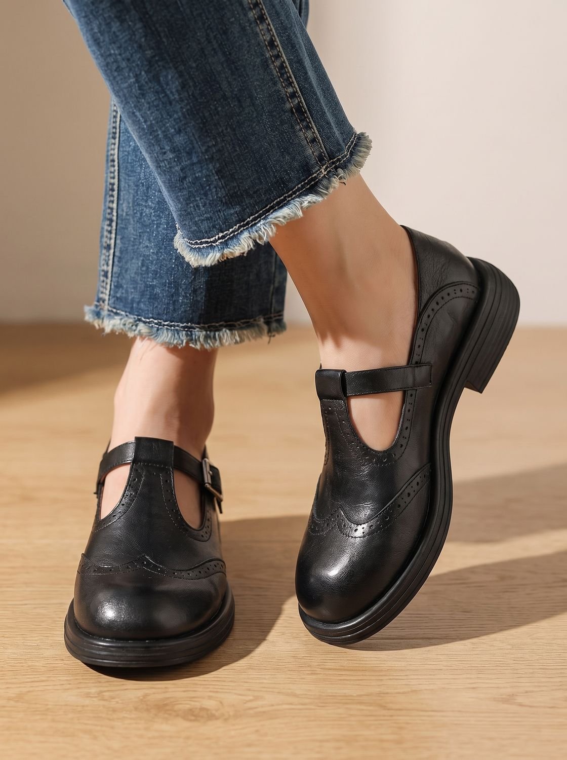 Vintage Mary Jane-ballerina's voor dames met brogue-details, T-band en gesp