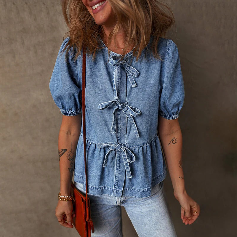Image of Wendy | Dames Denim Peplum Blouse met Strikdetail