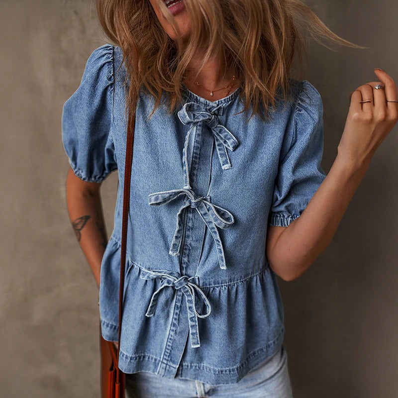 Image of Wendy | Dames Denim Peplum Blouse met Strikdetail