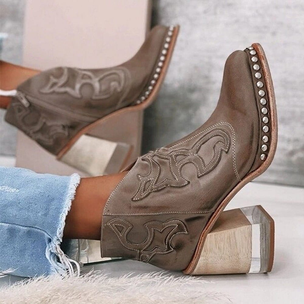 Western enkellaarsjes voor dames met studs en blokhak