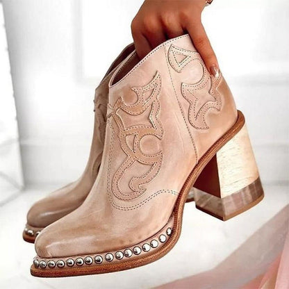 Western enkellaarsjes voor dames met studs en blokhak