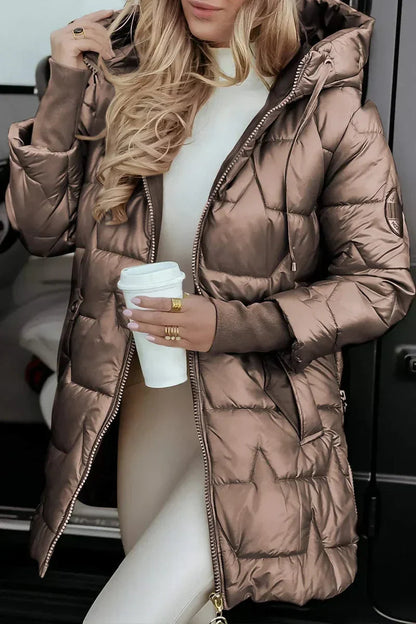 Winterjas met capuchon voor warmte en comfort in een tijdloze alledaagse stijl
