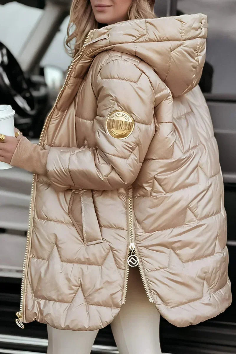 Winterjas met capuchon voor warmte en comfort in een tijdloze alledaagse stijl